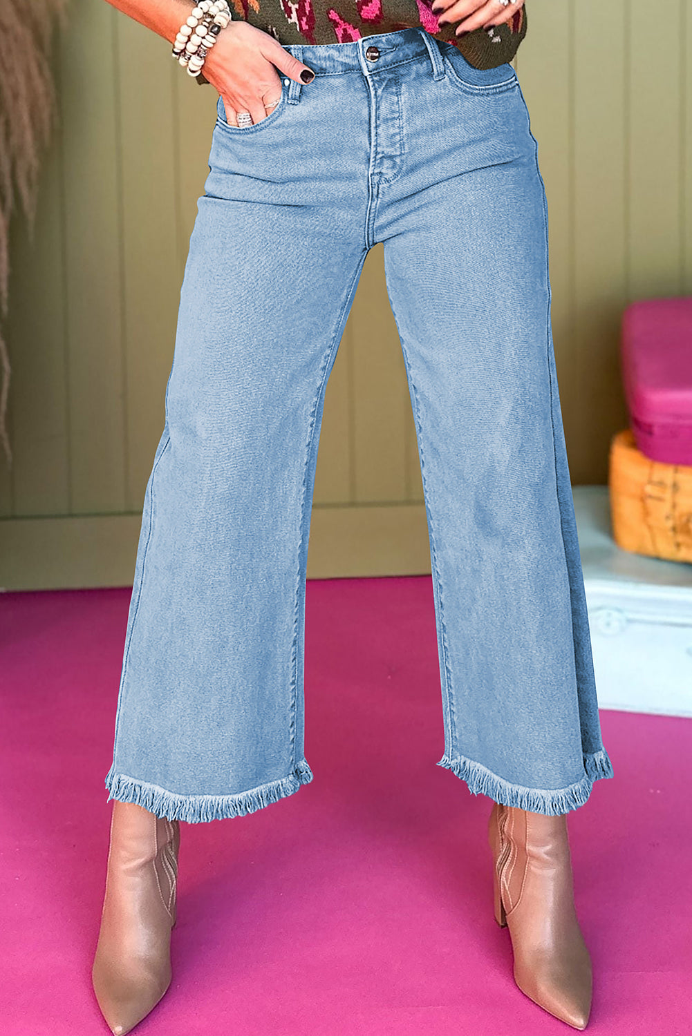 Acid Washed High Rise Cropped Jeans