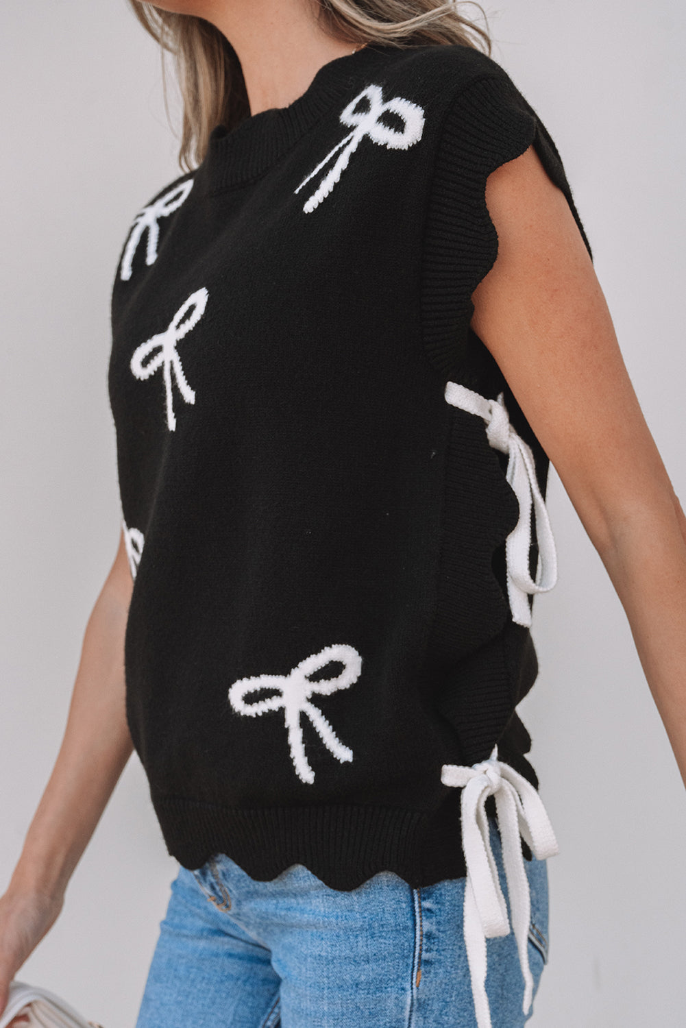 Black Bow Print Scalloped Hem Sweater T Shirt