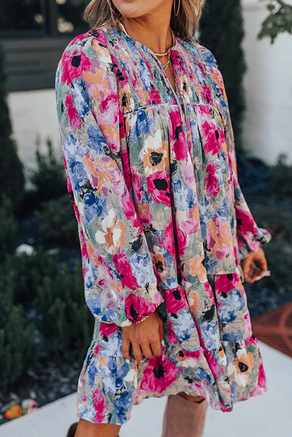 Floral Tie Neck Bubble Sleeve Shift Dress