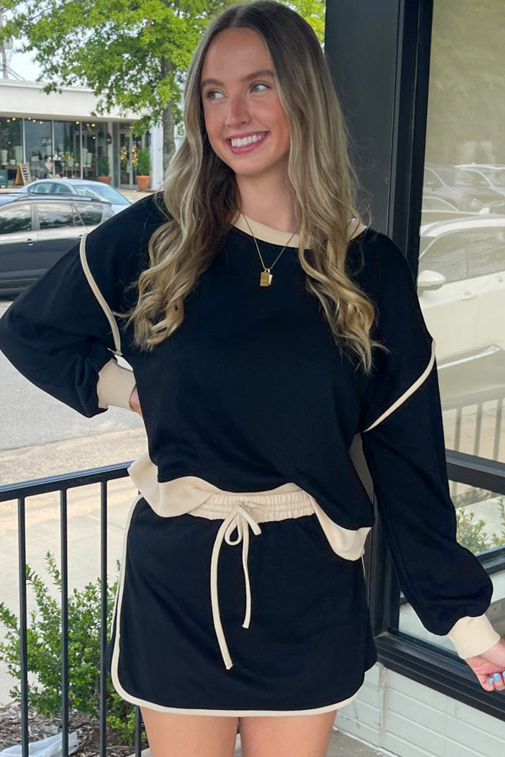 Black Color Pullover and Lace-up Waist Skort Set