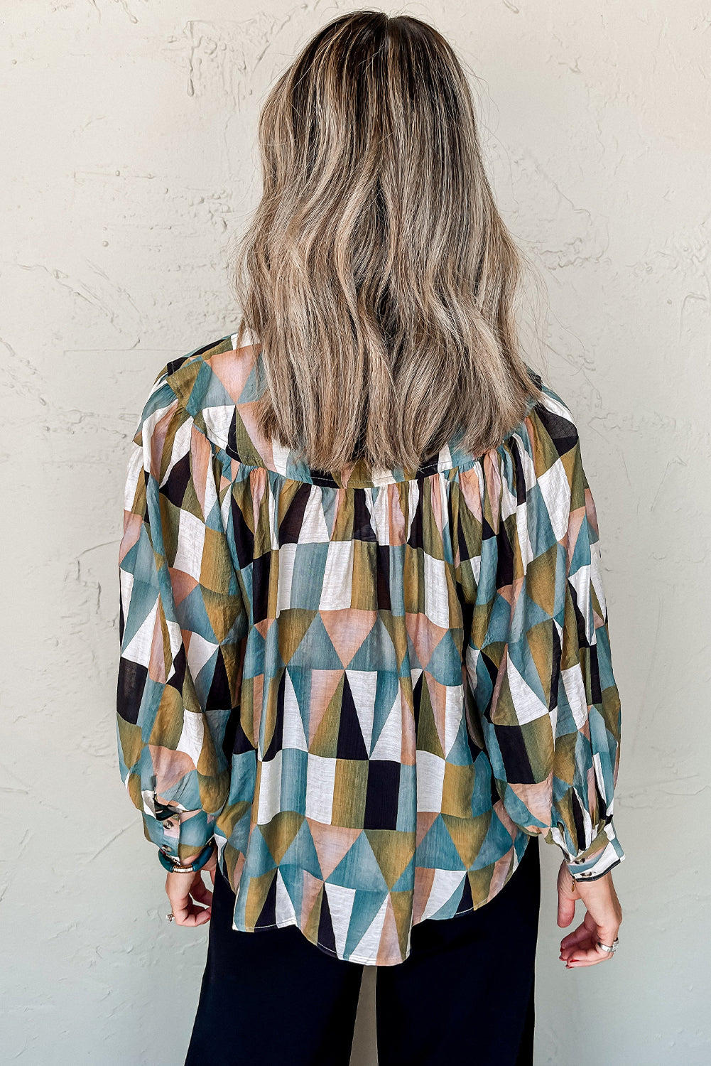 Green Geometric Print Buttoned Balloon Sleeve Blouse