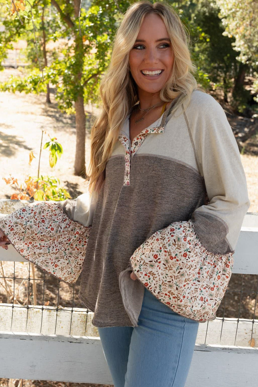 Colorblock Floral Patchwork Flared Sleeve Top