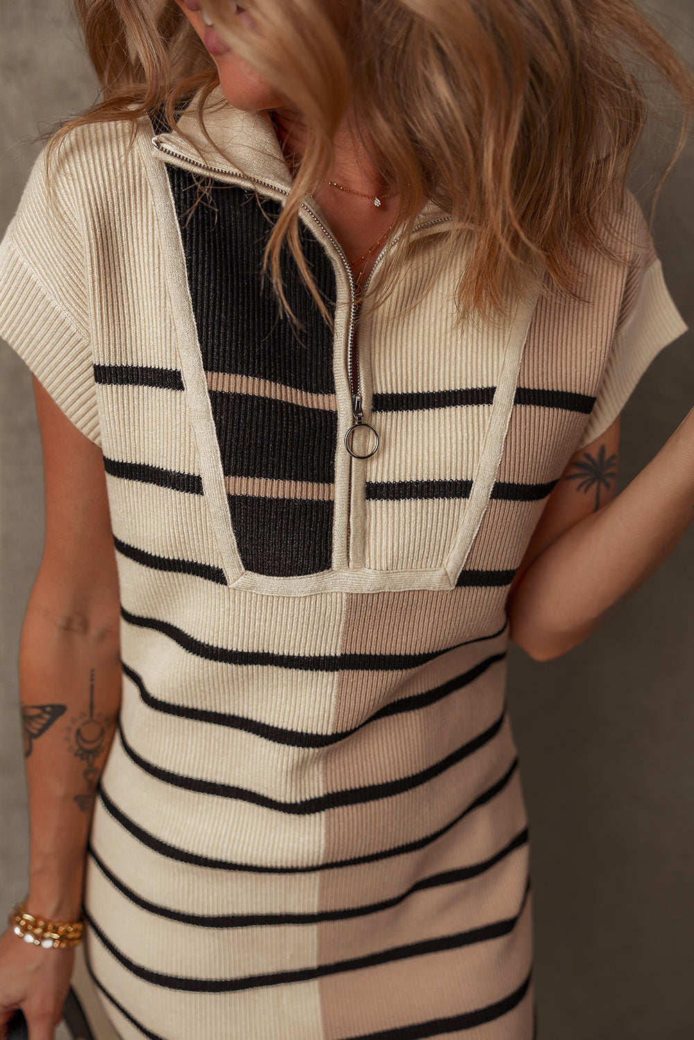 Color Block Quarter Zip Collar Short Sleeve Sweater Dress