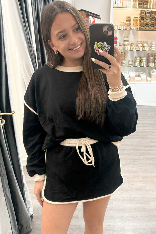 Black Color Pullover and Lace-up Waist Skort Set