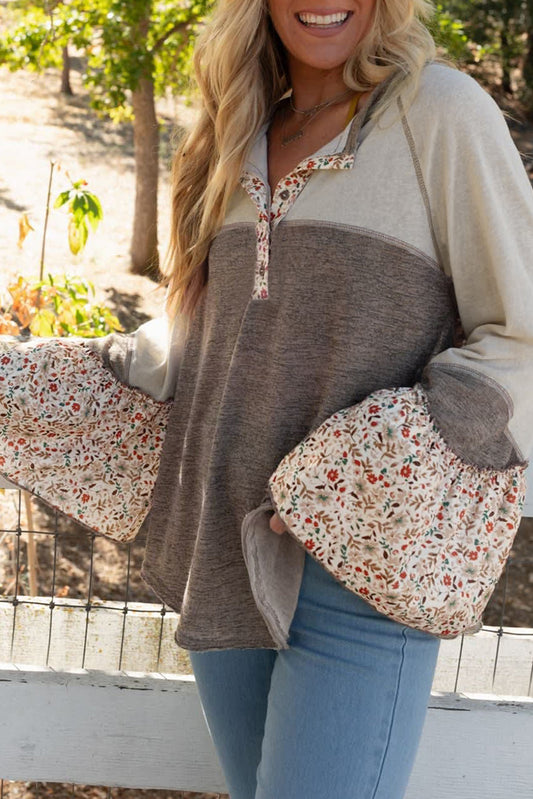 Colorblock Floral Patchwork Flared Sleeve Top