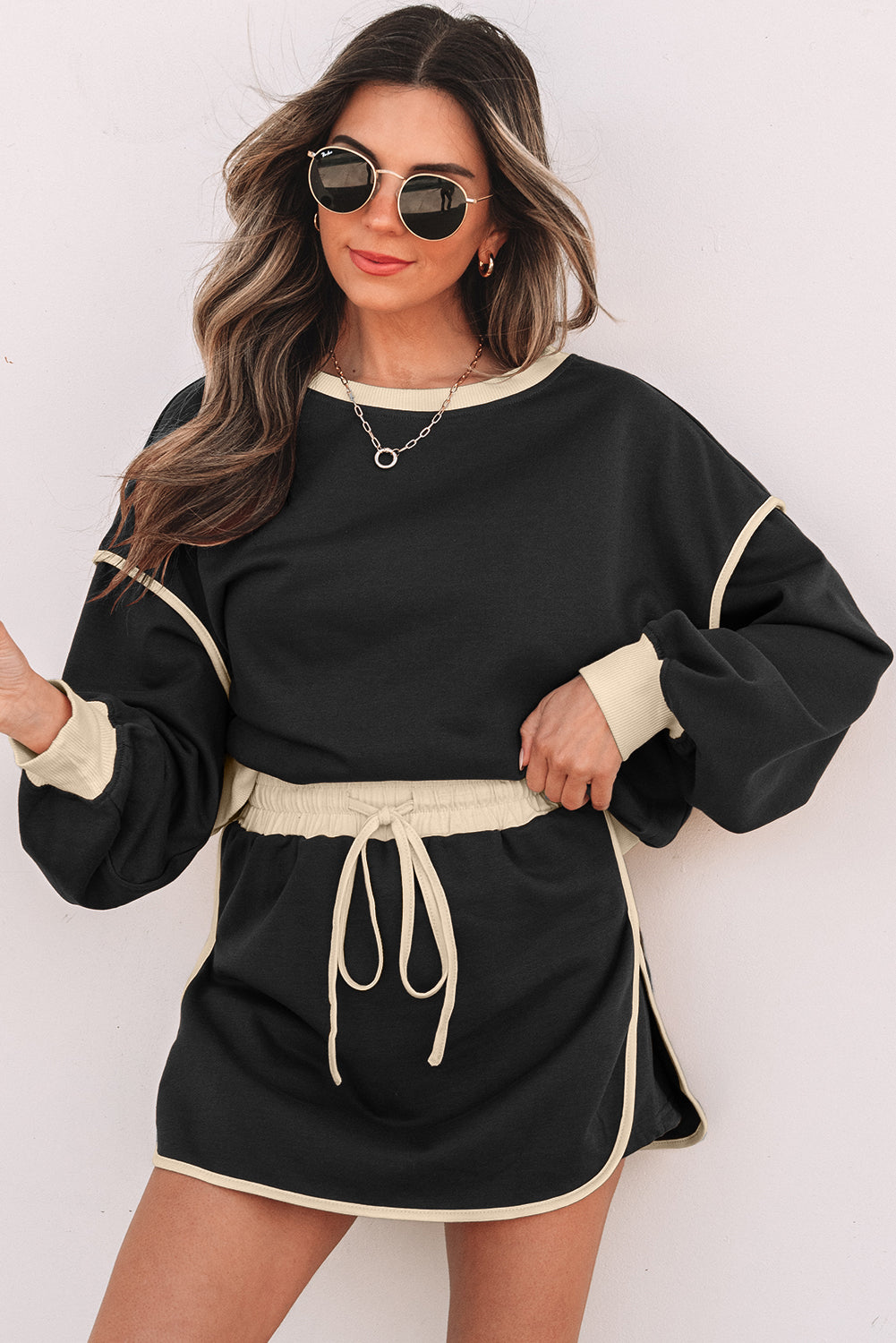 Black Color Pullover and Lace-up Waist Skort Set